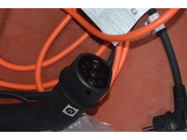 Laadkabel voor elektrische wagen aptiv - afbeelding 4 van  5