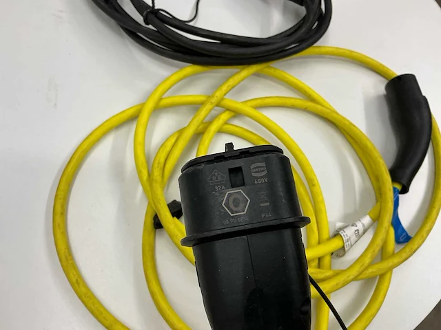 Laadkabels elektrische auto (2x) - afbeelding 2 van  3