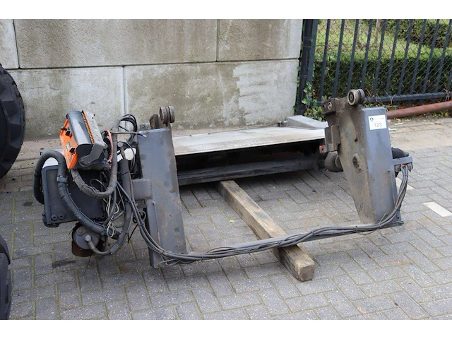 Laadklep vrachtwagen dhollandia dhsv 1500kg - afbeelding 1 van  1