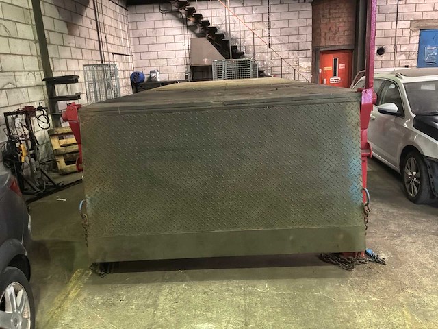 Laadperron/ verhoogd werkplatform - afbeelding 5 van  12