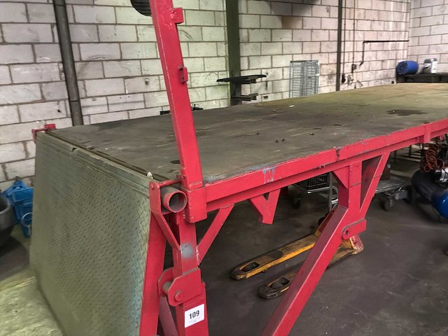 Laadperron/ verhoogd werkplatform - afbeelding 7 van  12