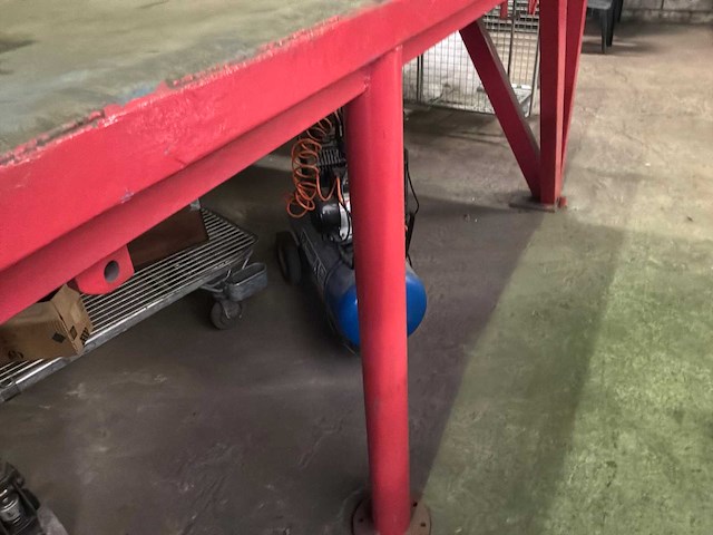 Laadperron/ verhoogd werkplatform - afbeelding 8 van  9