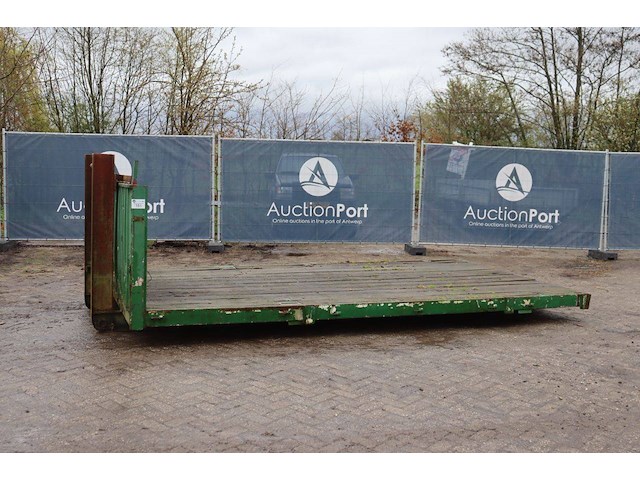 Laadplatform met lier - afbeelding 1 van  1