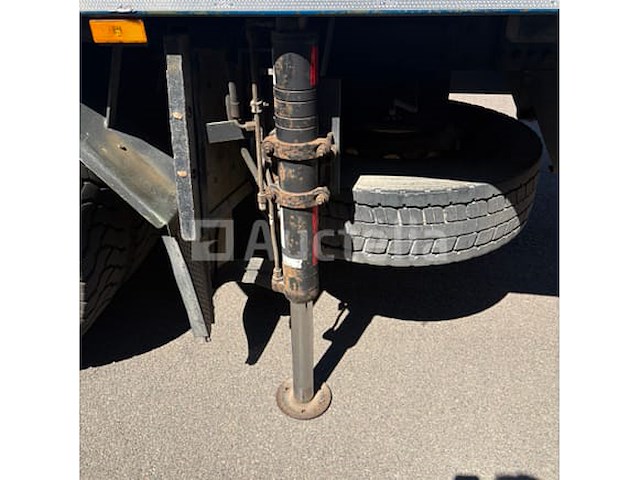 Laadwagen met kraan mercedes-benz actros 3340 (2002-379,809 km-vin:wdb9501631k772600) - afbeelding 3 van  51