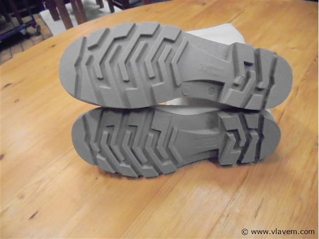 Laarzen - afbeelding 2 van  2