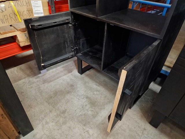 Label51 boekenkast santos massief mango zwart met vakken en 2 draaideuren - afbeelding 3 van  3