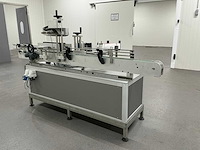Labelmachine voorzien van transportband eme - afbeelding 4 van  9