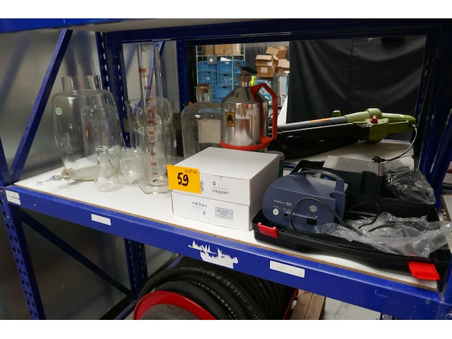 Labo - medisch materiaal - afbeelding 1 van  6