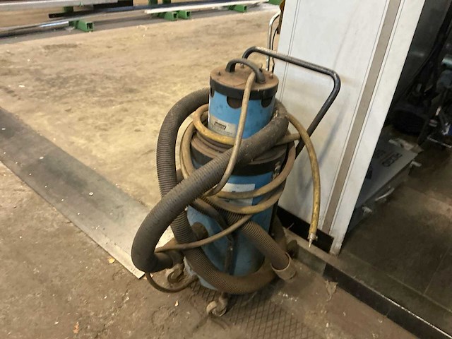Laborex industriële stofzuiger - afbeelding 2 van  3