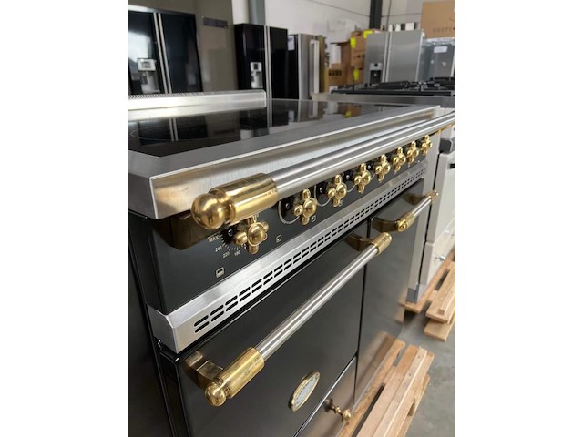 Lacanche gasfornuis beaune 90cm zwart/messing - afbeelding 1 van  3