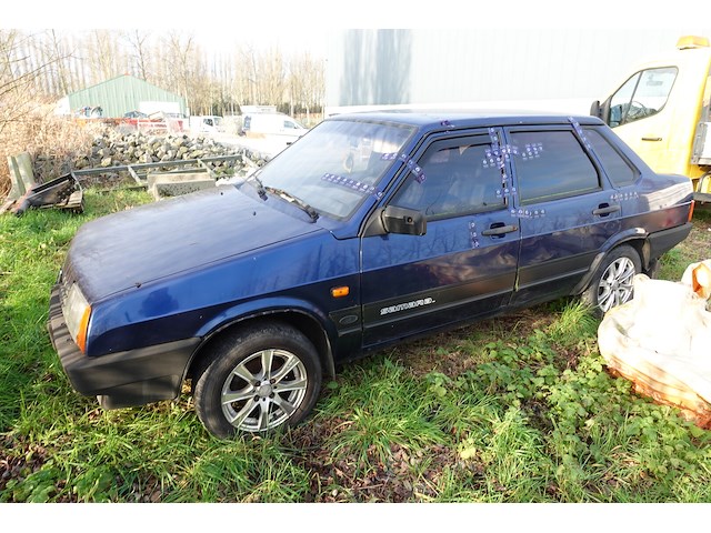 Lada samara - afbeelding 12 van  17
