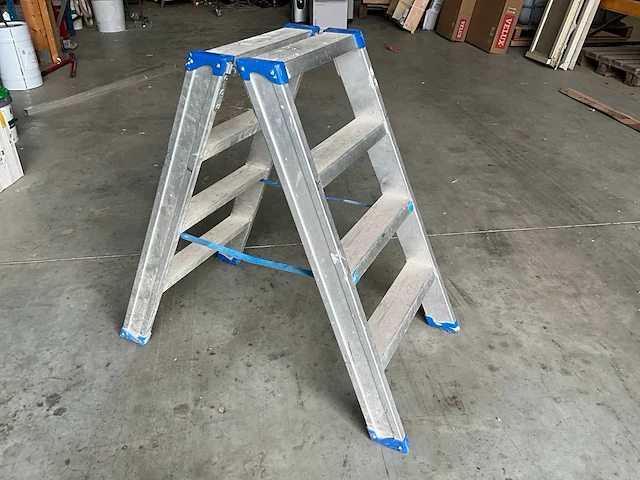 Ladder 2x4 - afbeelding 1 van  3