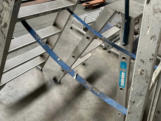 Ladder (2x) - afbeelding 5 van  5