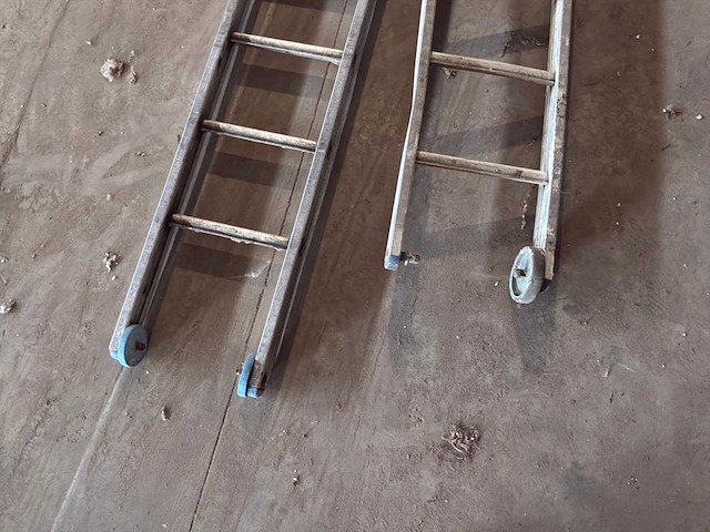 Ladder (2x) - afbeelding 3 van  4