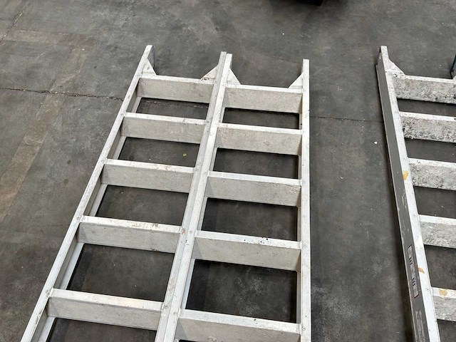 Ladder (2x) - afbeelding 5 van  5
