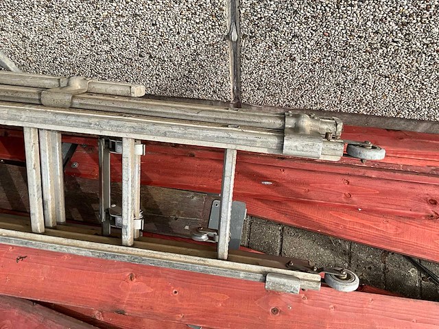 Ladder 3x17 - afbeelding 3 van  5