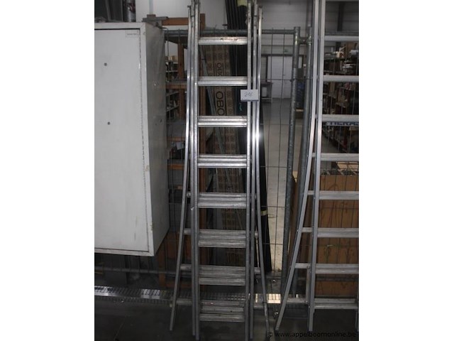 Ladder 3x8 sporten - afbeelding 1 van  1