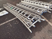 Ladder (3x)