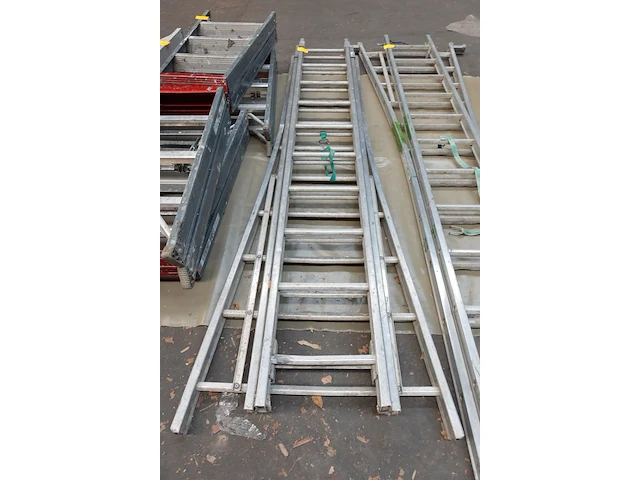 Ladder aluminium petry - afbeelding 1 van  3