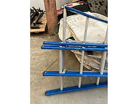 Ladder driedelig (beschadigd) - afbeelding 3 van  3