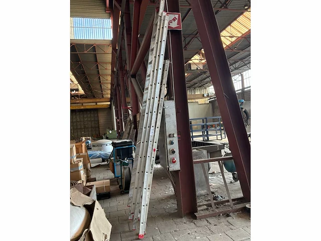 Ladder driedelig - afbeelding 2 van  3