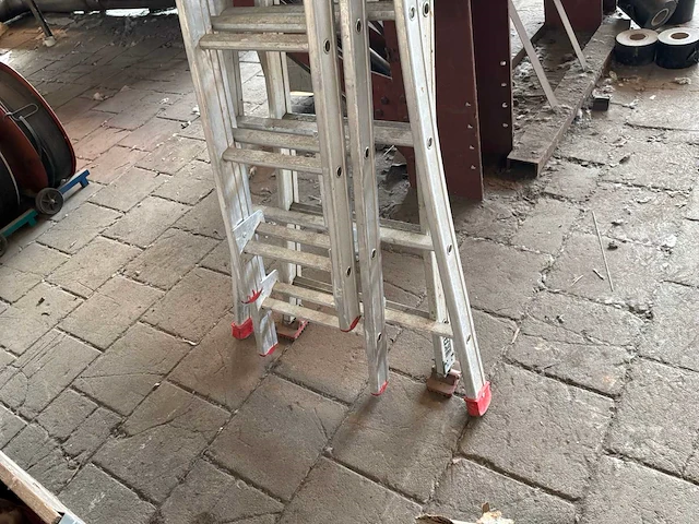 Ladder driedelig - afbeelding 3 van  3
