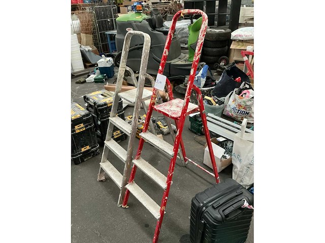 Ladder en trap (2x) - afbeelding 1 van  3