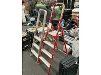 Ladder en trap (2x) - afbeelding 1 van  3