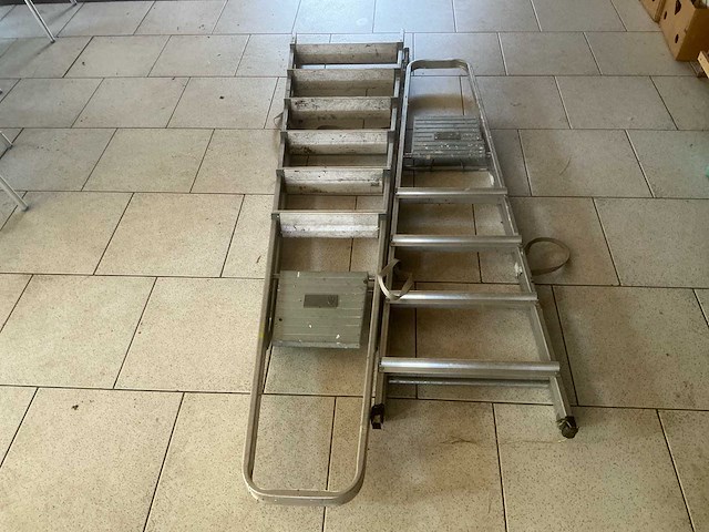 Ladder en trap - afbeelding 2 van  2