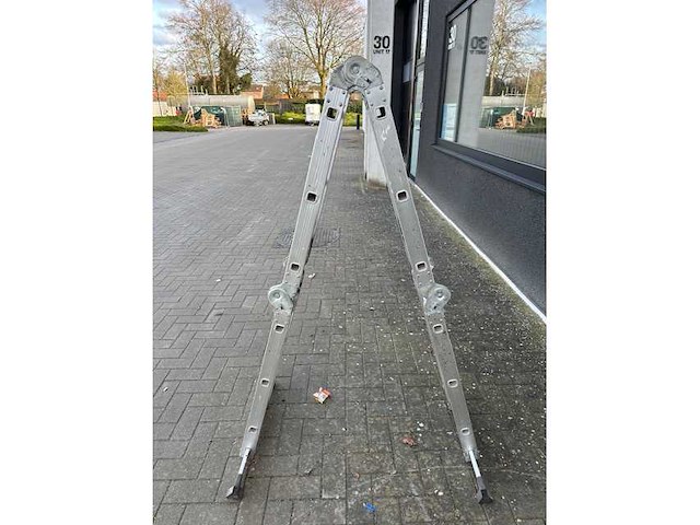 Ladder vierdelig - ladder - ladder and stair - afbeelding 1 van  4