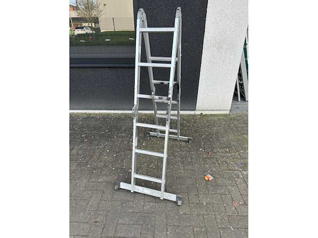 Ladder vierdelig - ladder - ladder and stair - afbeelding 2 van  4