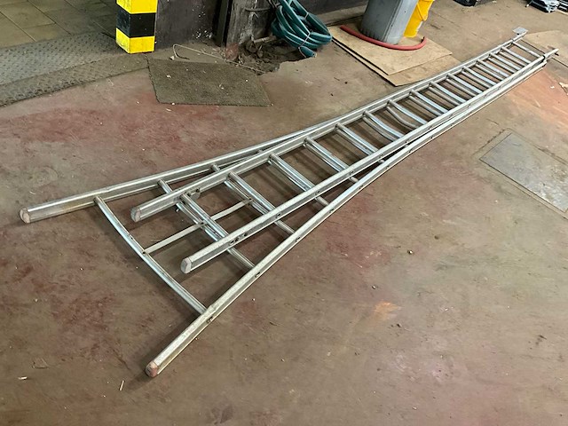 Ladder - afbeelding 1 van  1