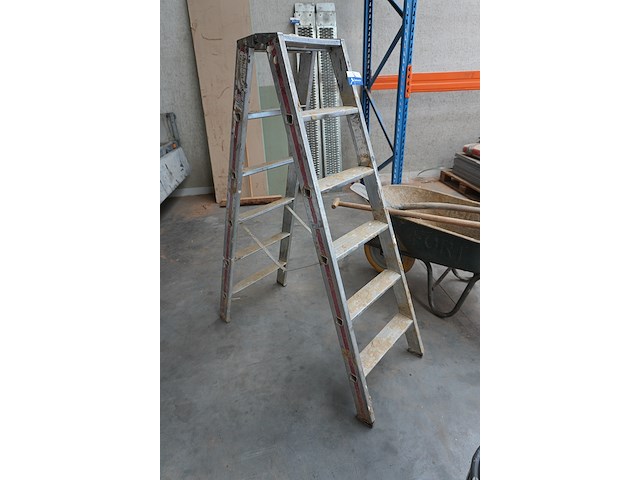 Ladder - afbeelding 1 van  3