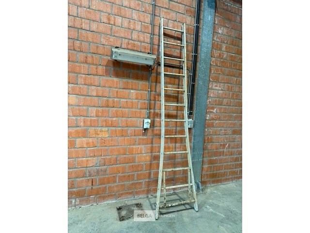 Ladder - afbeelding 2 van  2