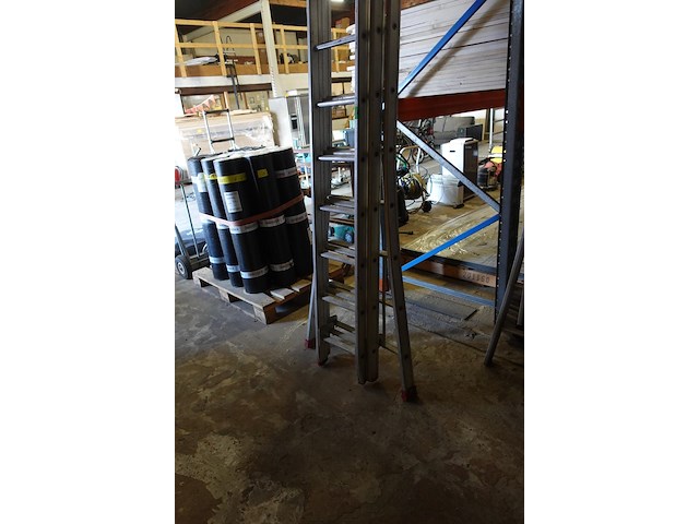 Ladder - afbeelding 3 van  3