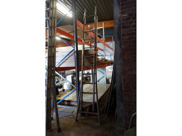 Ladder - afbeelding 1 van  3