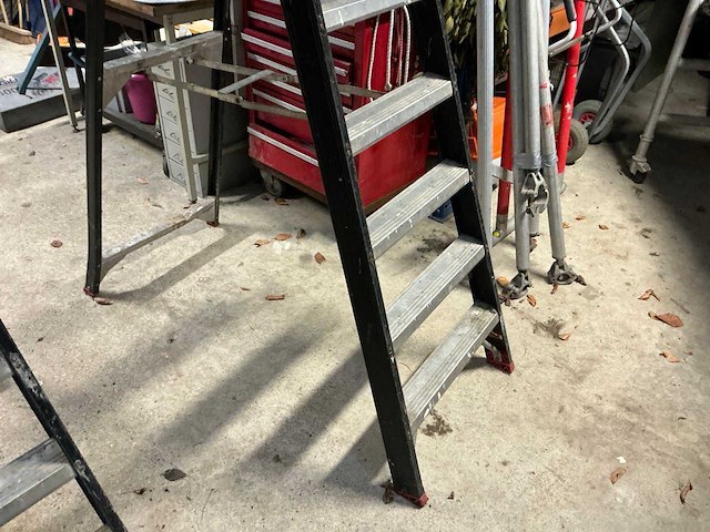 Ladder - afbeelding 3 van  5
