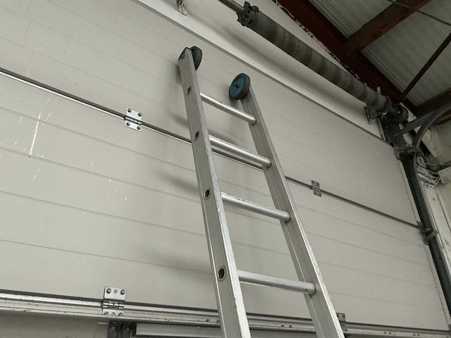 Ladder - afbeelding 3 van  4