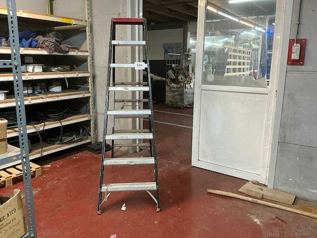 Ladder - afbeelding 1 van  3