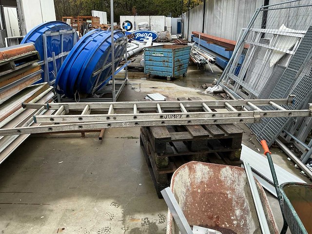 Ladder - afbeelding 1 van  3