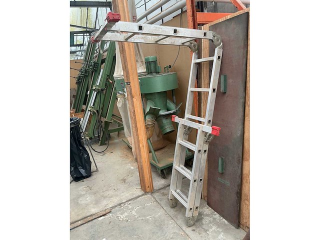 Ladder - afbeelding 3 van  3