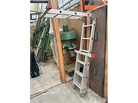 Ladder - afbeelding 3 van  3