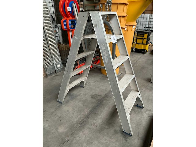 Ladder - afbeelding 2 van  3