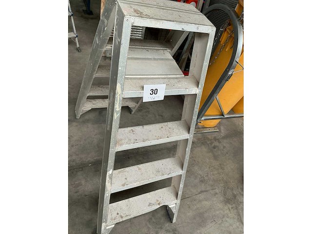 Ladder - afbeelding 3 van  3