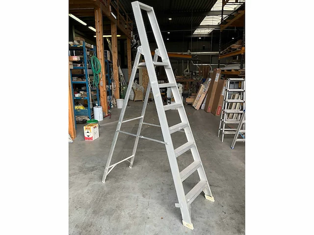 Ladder - afbeelding 5 van  5
