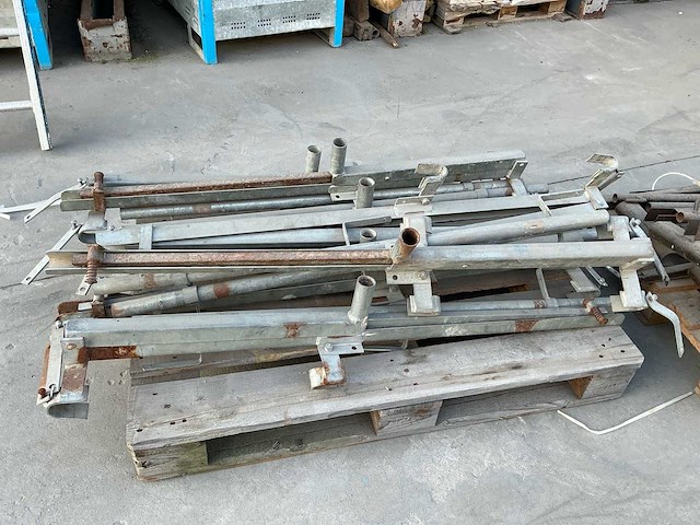 Ladderdrager voor stelling (12x) - afbeelding 2 van  6