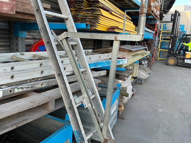 Ladderdrager voor stelling (12x) - afbeelding 4 van  6