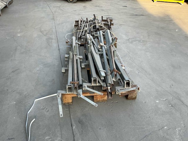 Ladderdrager voor stelling (12x) - afbeelding 6 van  6