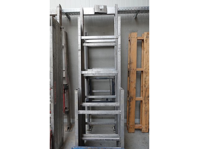 Ladderlift böcker - afbeelding 3 van  6