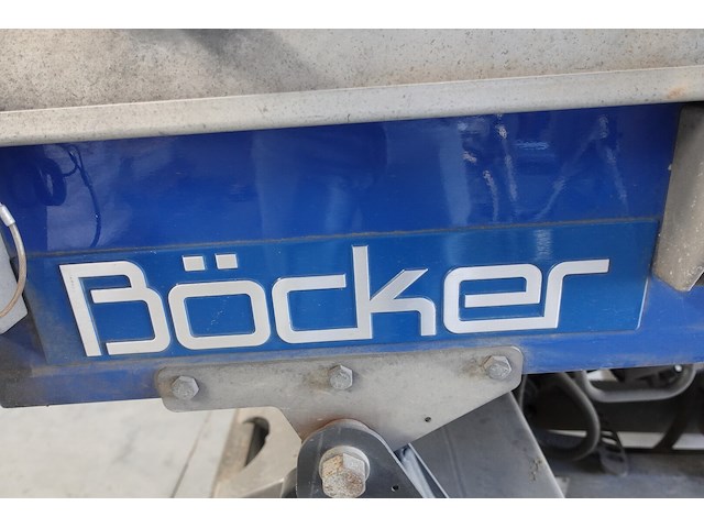 Ladderlift op aanhangwagen böcker - afbeelding 6 van  16